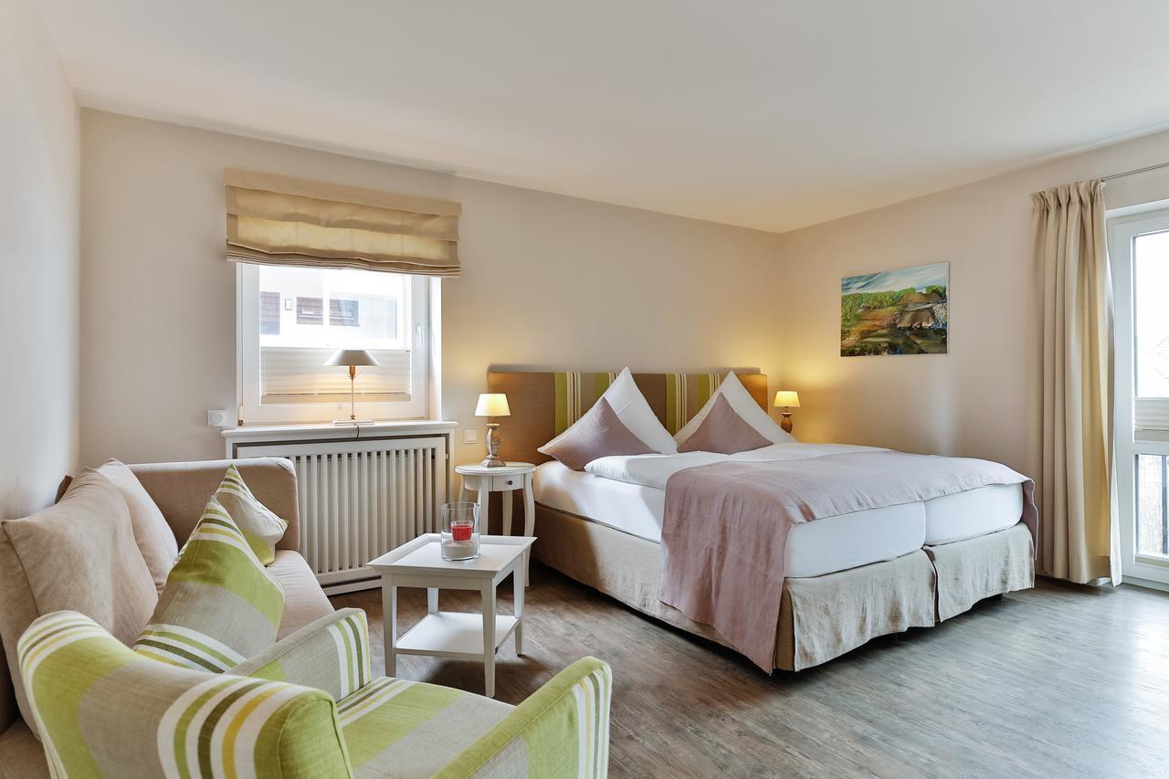 Hotel Uthland Вестерланд Экстерьер фото