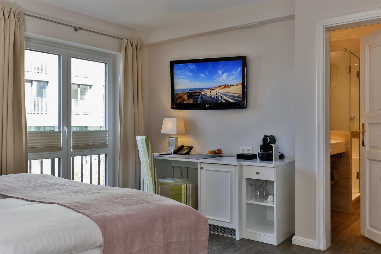 Hotel Uthland Вестерланд Экстерьер фото