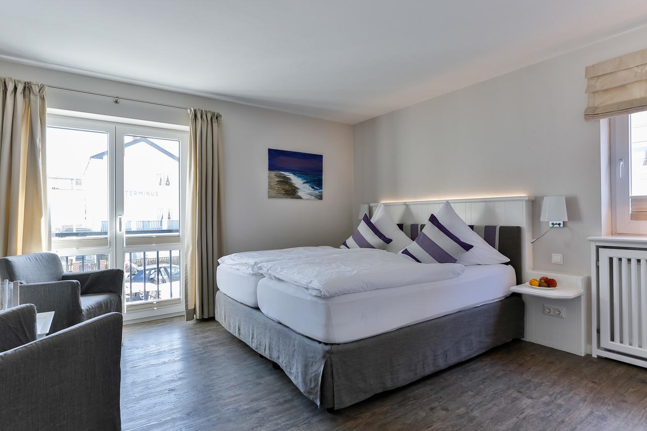 Hotel Uthland Вестерланд Экстерьер фото