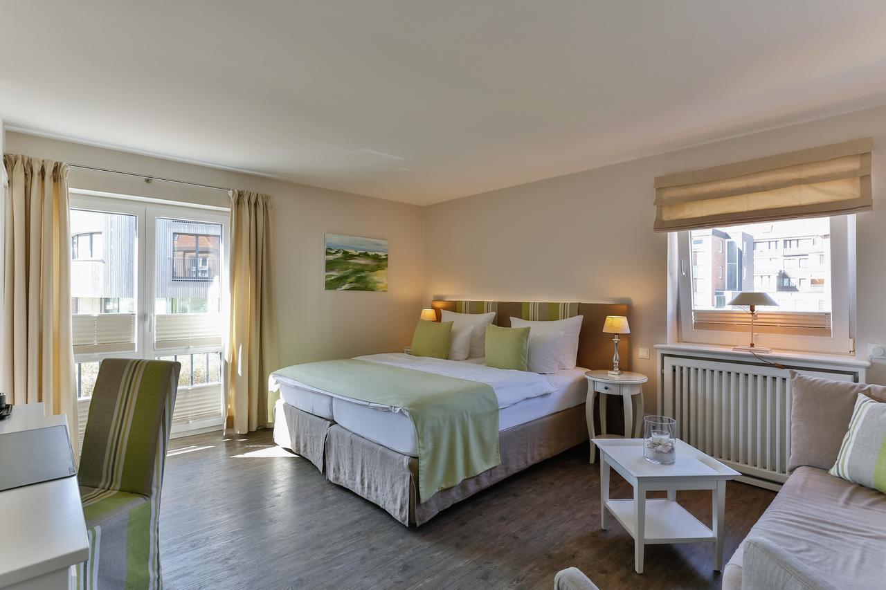 Hotel Uthland Вестерланд Экстерьер фото